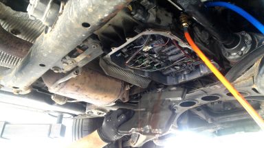 Audi Q7 Tiptronic výmena oleja v prevodovke s preplachom