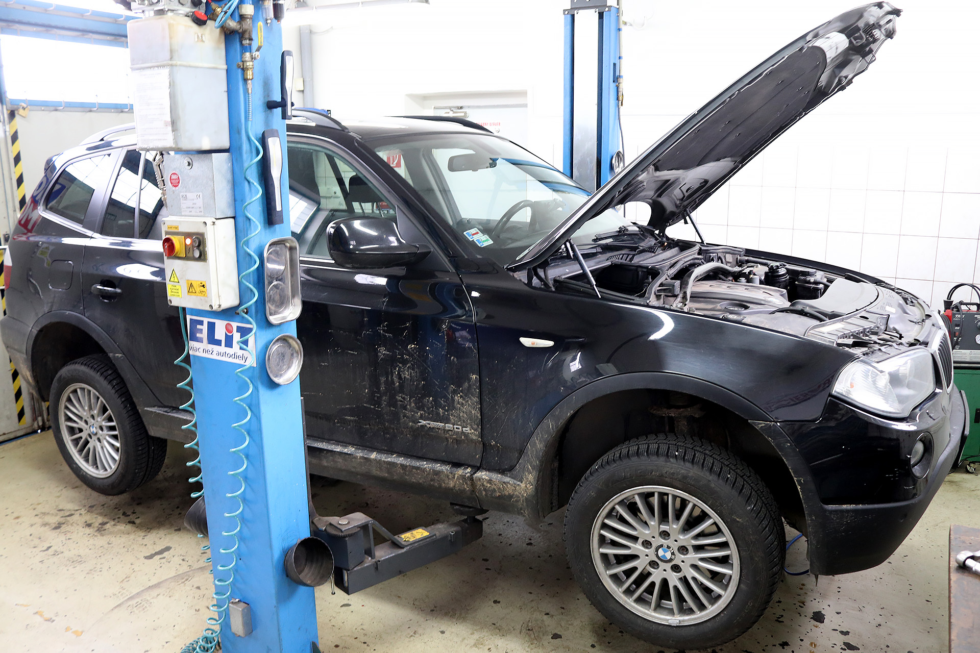 BMW X3 E83 výmena oleja v automatickej prevodovke ZF 6HP s preplachom