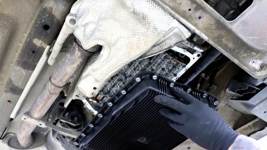 BMW X3 E83 výmena oleja v automatickej prevodovke ZF 6HP s preplachom BMW X3 E83 výmena oleja v automatickej prevodovke ZF 6HP s preplachom