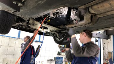 BMW E61 výmena oleja v automatickej prevodovke ZF 6HP s preplachom
